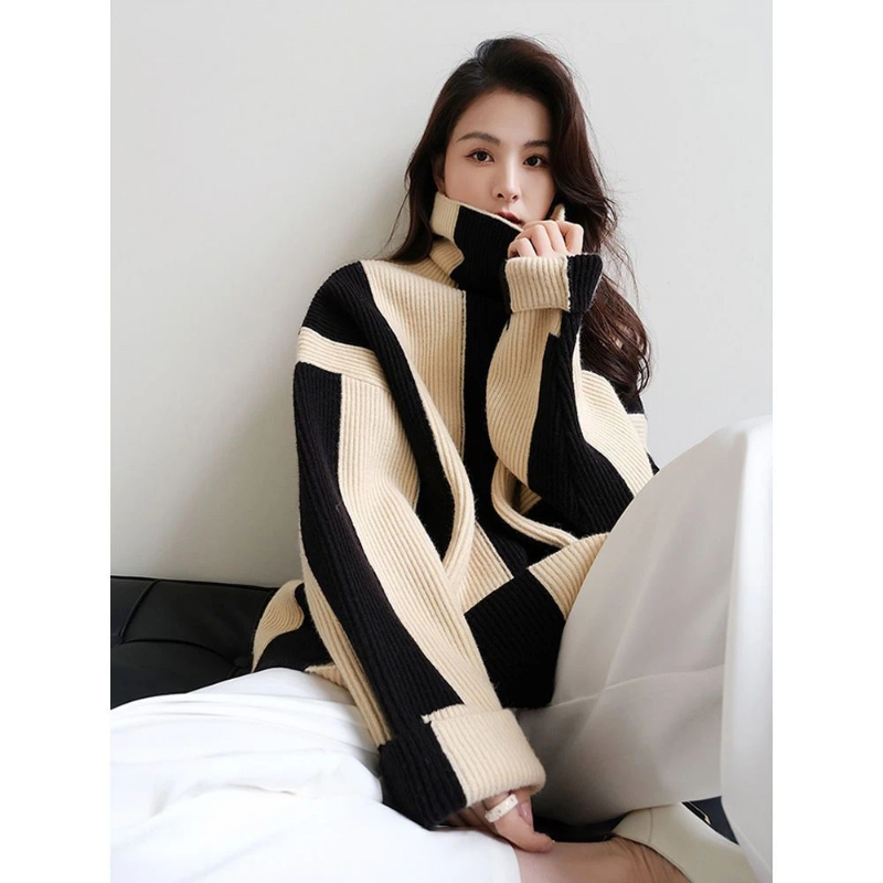 Winter Clothing Korean - 레이지 스타일 스트라이프 배색 루즈핏 풀오버